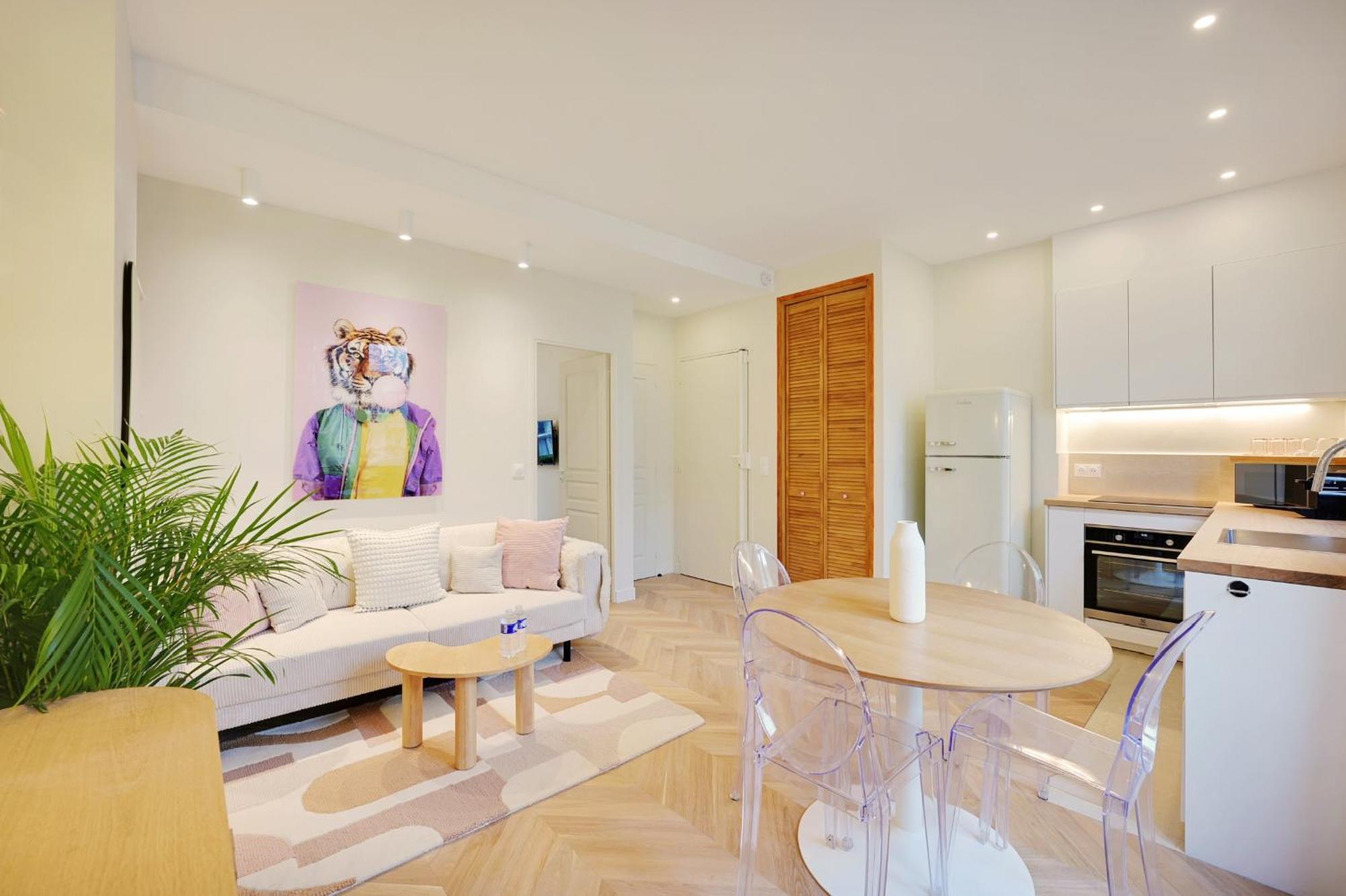 Comfy Suite By Les Maisons De Charloc Homes Boulogne-Billancourt Buitenkant foto